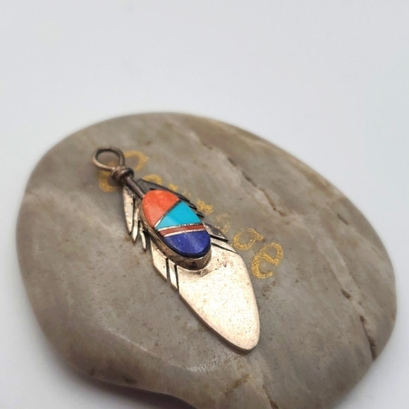 Leonard paquin Native festive feather sterling silver‎ charm pendant - Picture 1 of 3